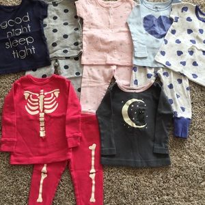 Cute Carter’s/OshKosh pj’s